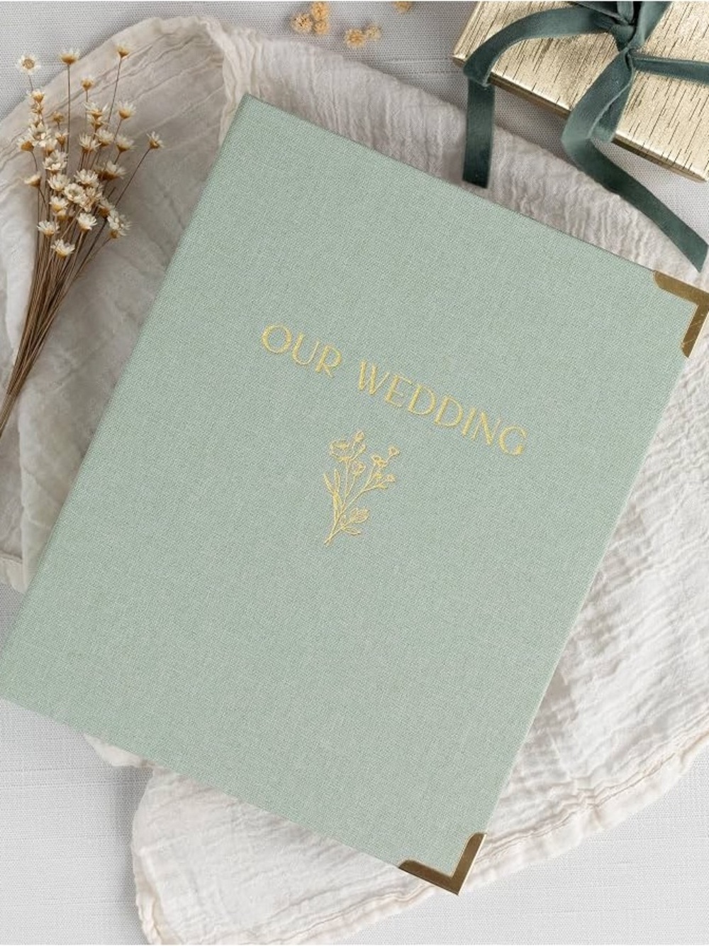 Brand New Zicoto Linen Blend Wedding Planner Binder, Sage Green & Gold